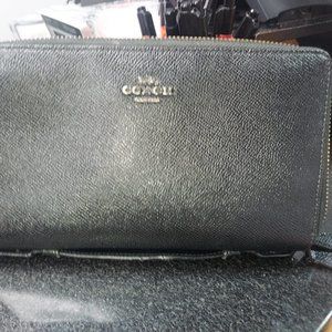 MINT AUTHENTIC COACH DOUBLE ZIP TRAVEL ORGANIZER - BLACK